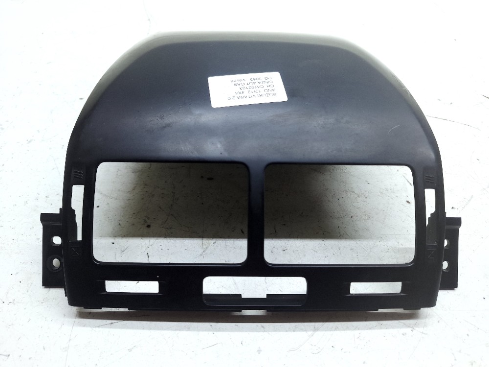 Moldura Difusor Central Suzuki Vitara 2.0 2012 7382165J2