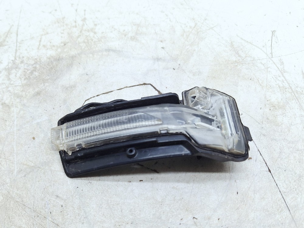 Pisca Seta Retrovisor Direito Audi Q3 1.4 2020 81a949102