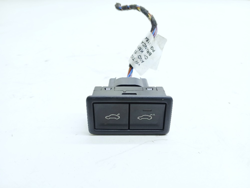 Botão Abertura Porta Malas Vw Tiguan Tsi 2.0 2019 4f0972708