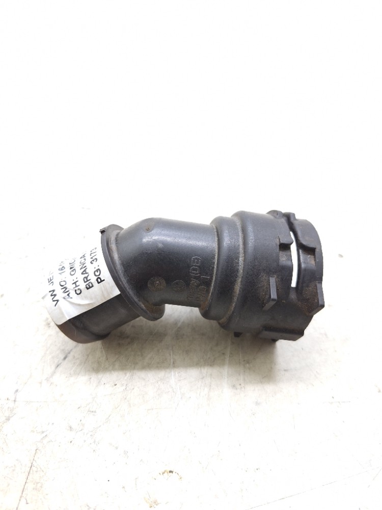 Flange Mangueira Água Radiador Vw Jetta Tsi 2016 5q0122291aa