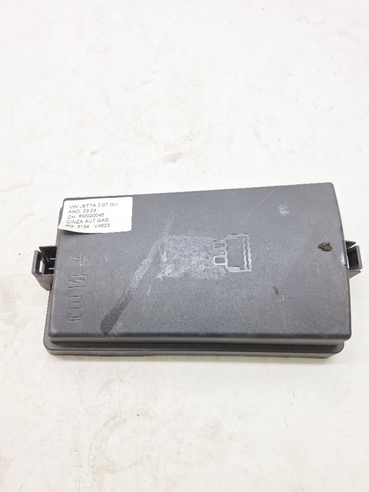 Tampa Caixa Fusíveis Vw Jetta Gli 2.0 2023 2024 2q0121321a