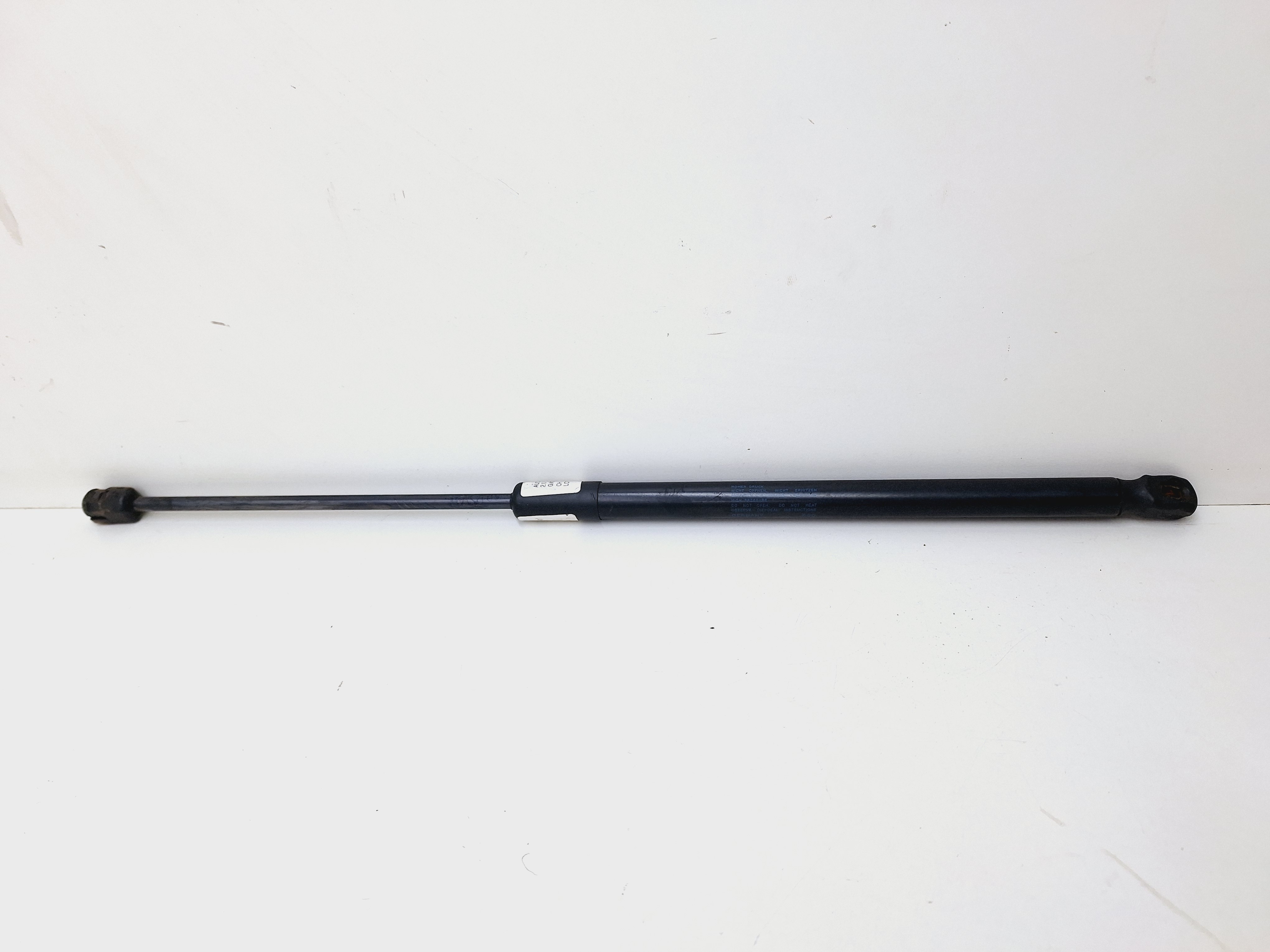 Amortecedor Tampa Traseira Audi A3 Sportback 2010 8p4827552b