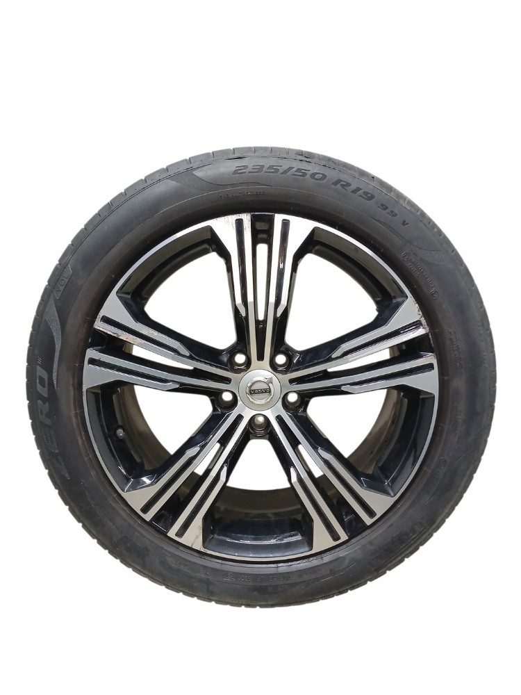 Roda C Pneu Aro 19 235 50 Volvo Xc40 1.5t 2021 2022