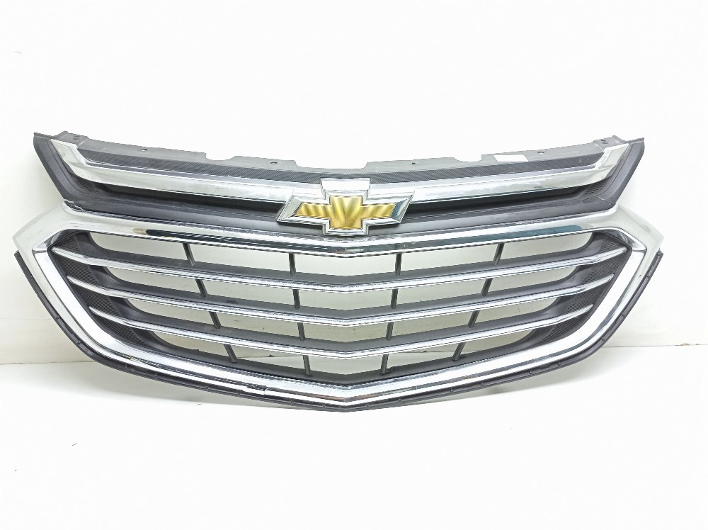Grade Dianteira Gm Equinox 2.0 2019 94150736 Prateado