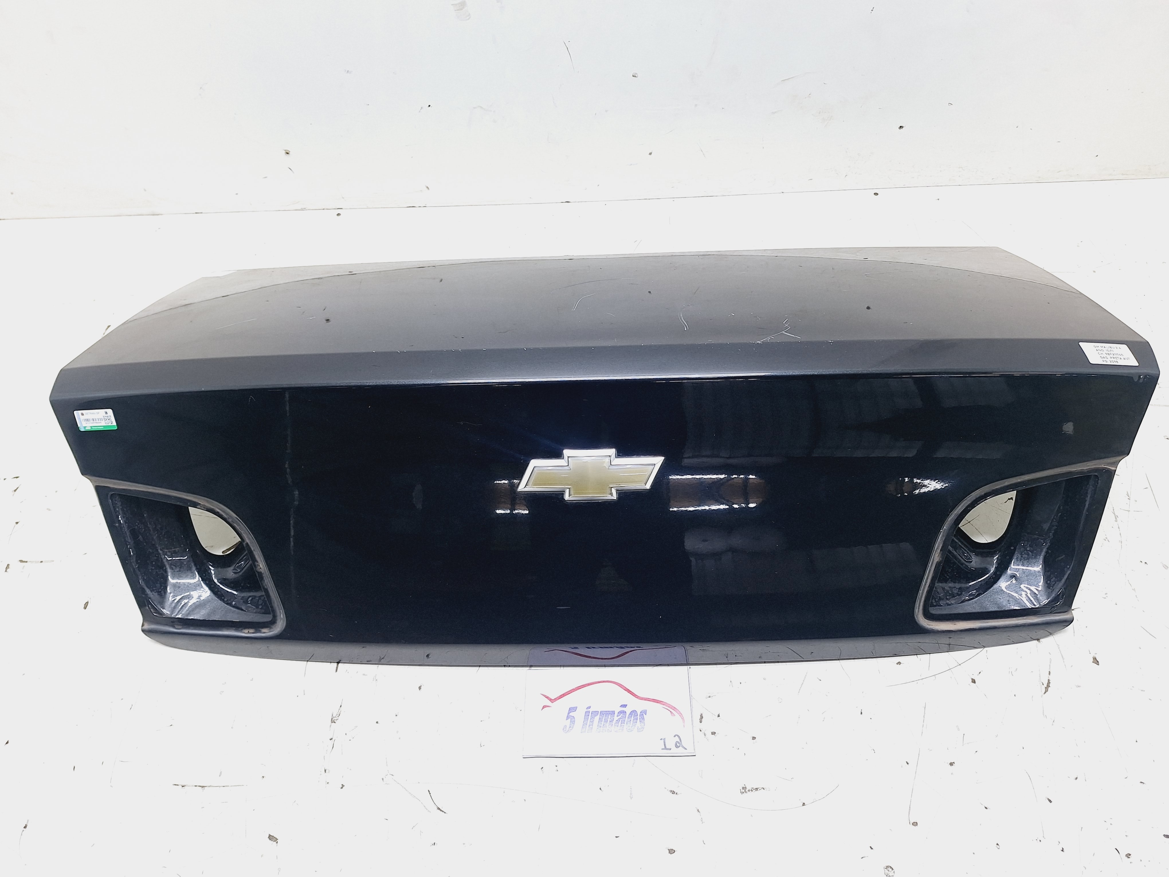 Tampa Traseira Porta Malas Chevrolet Malibu 2.4 2010 / 2011  Preto