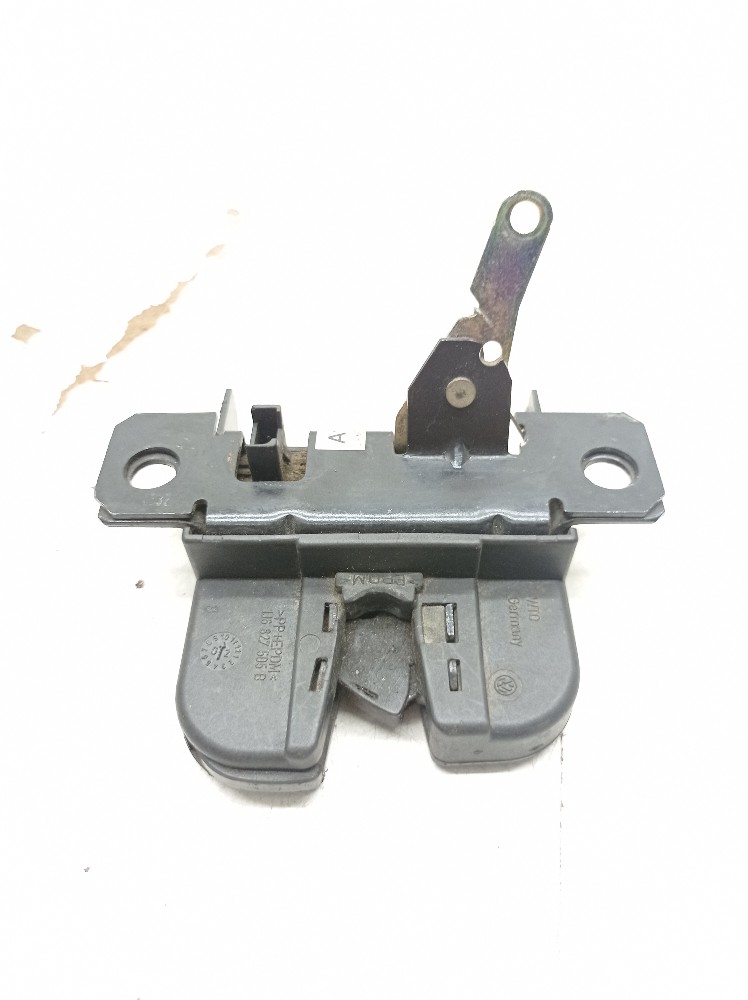 Fechadura Tampa Traseira Vw Golf 2.0 2002 1u6827505b