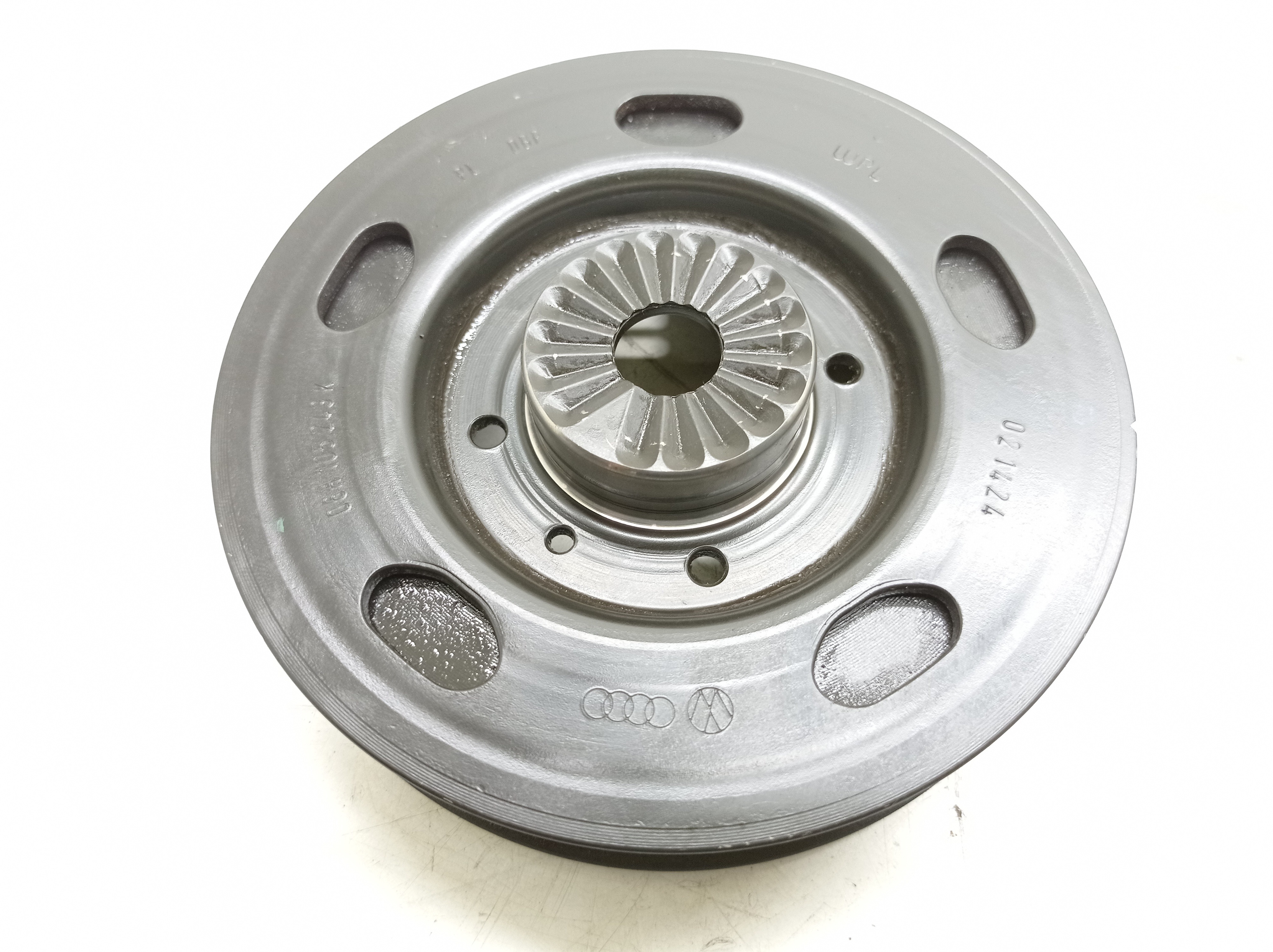 Polia Virabrequim Audi Q3 Tfsi 2.0 2014 / 2015 Nº05h105243k