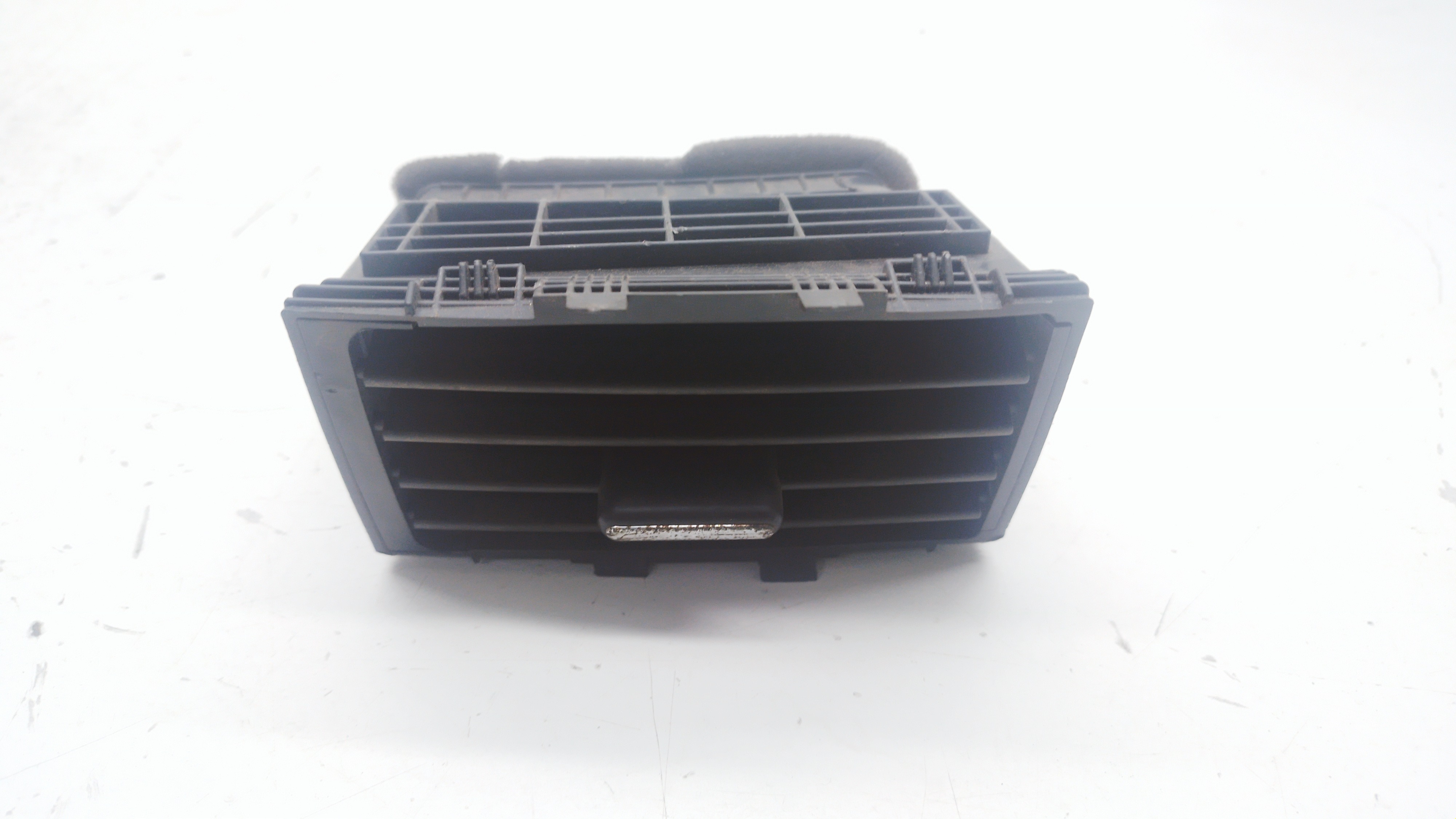 Difusor Ar Central Direito Gm Sonic 1.6 2014 Nº95194964