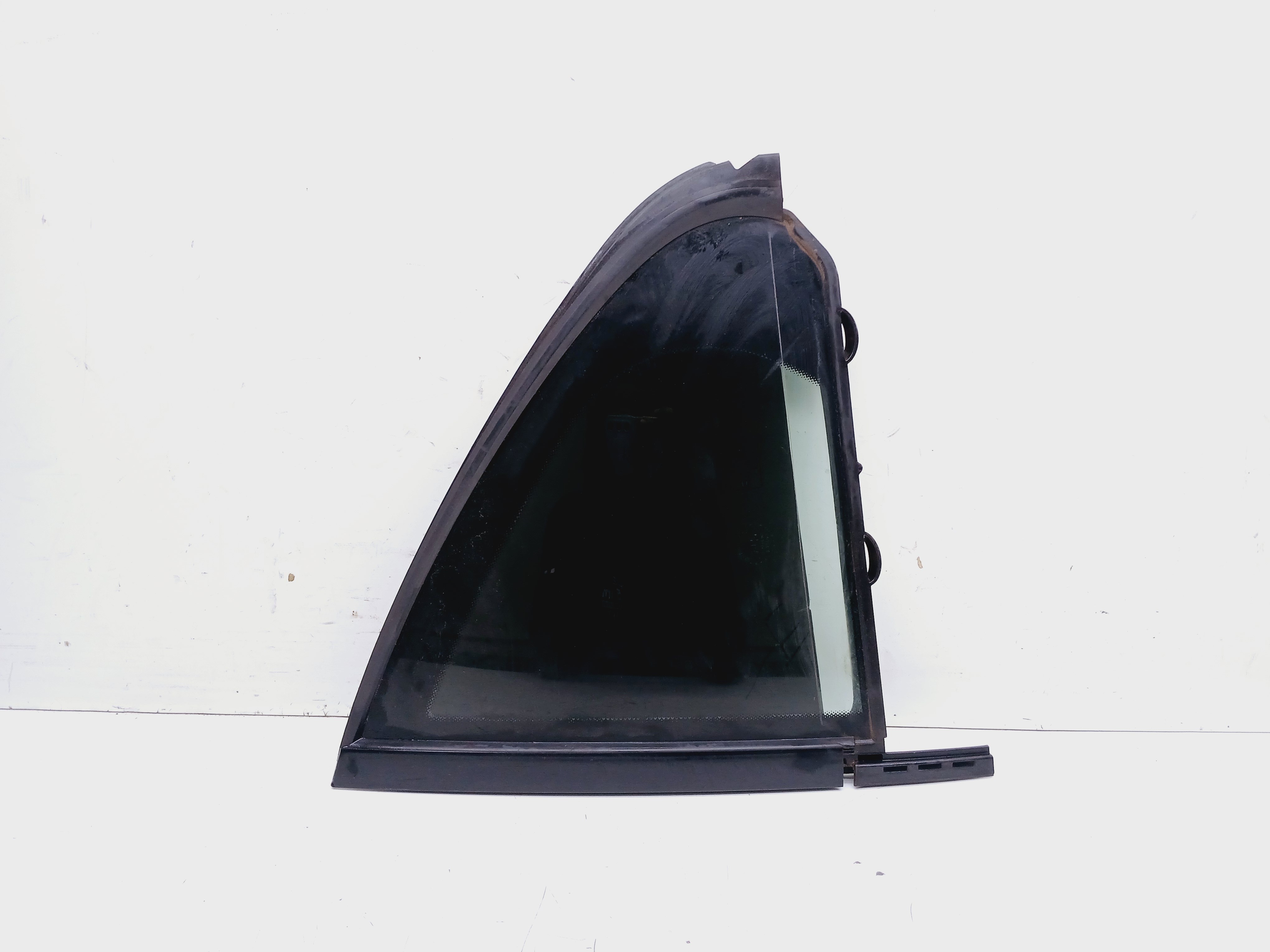 Vidro Fixo Traseiro Esquerdo Mercedes C200 2.0 2015