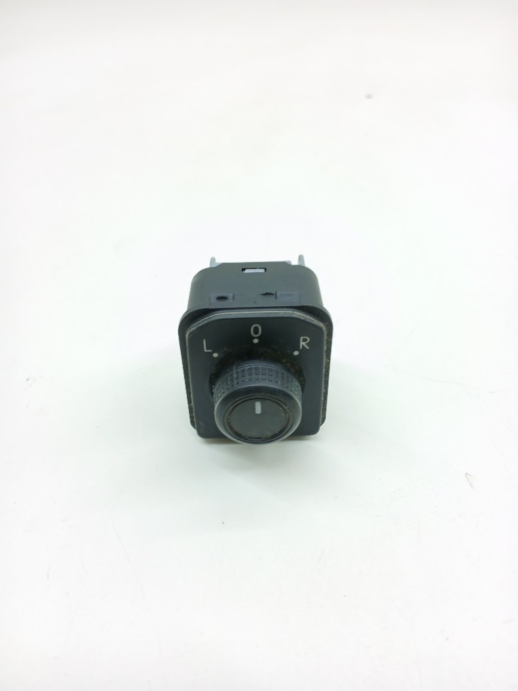 Comando Ajuste Retrovisor Vw Jetta Tsi 1.4 2019 3cn959565