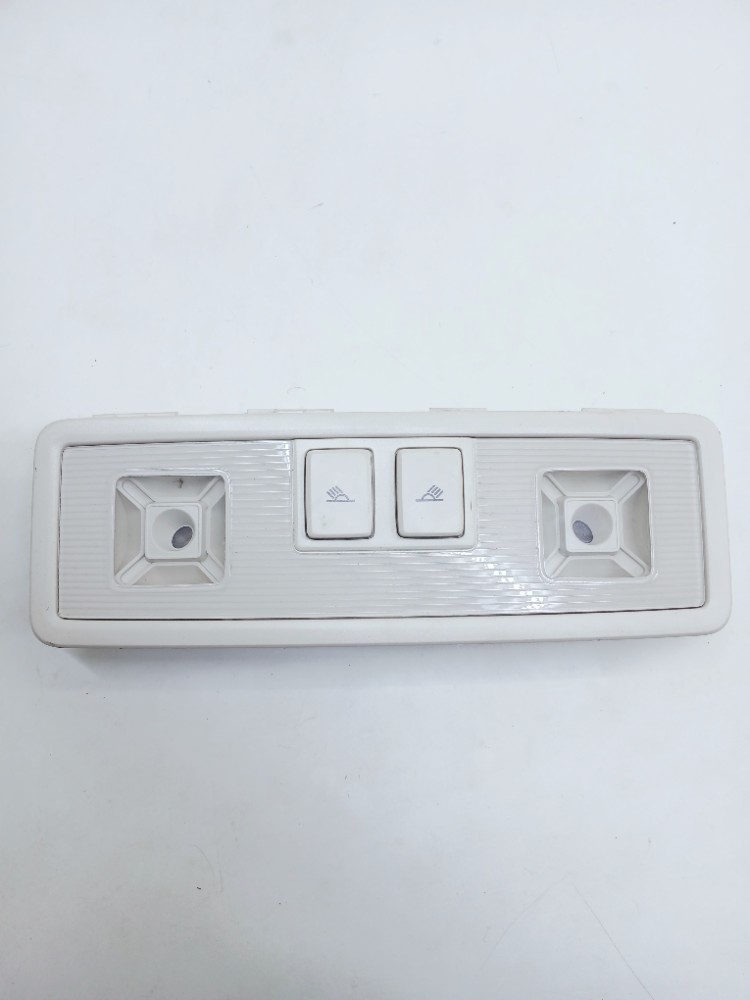Luz Teto Cortesia Vw Passat 2.0 Tsi 2015 5g0947291k