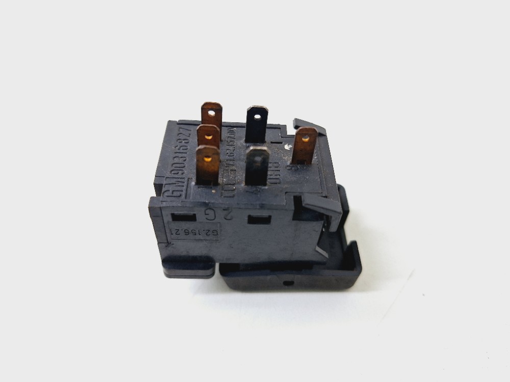 Botão Farol Milha Chevrolet Omega 3.8 1993 Á 1998 90316827 – 5
