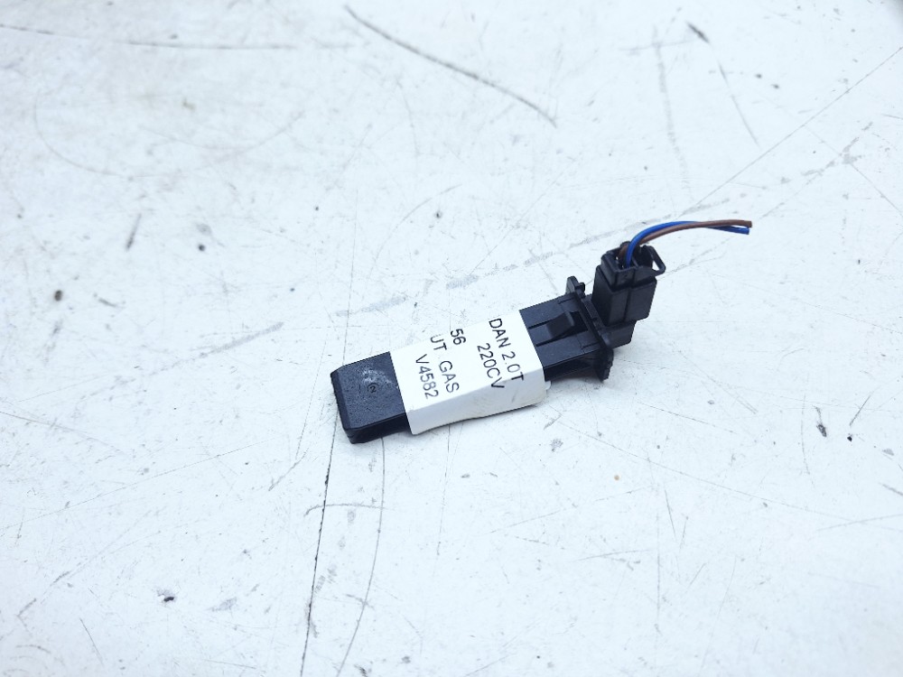Sensor Temperatura Audi A3 Sedan 2.0 2017 5q0907543