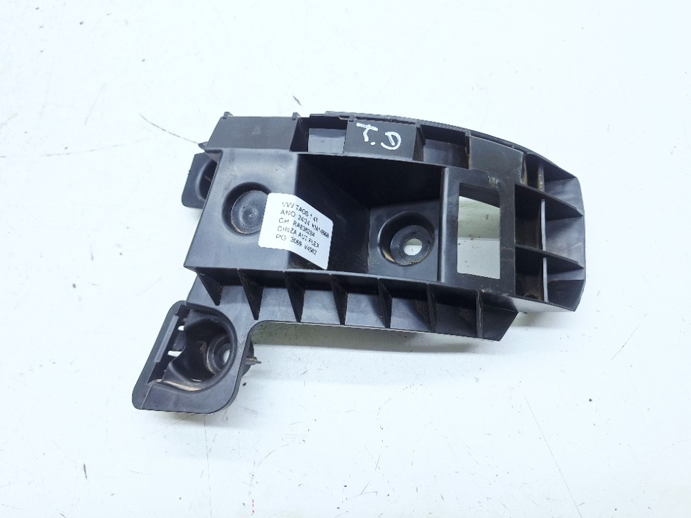 Guia Direito Parachoque Traseiro Vw Taos Tsi 1.4 2024
