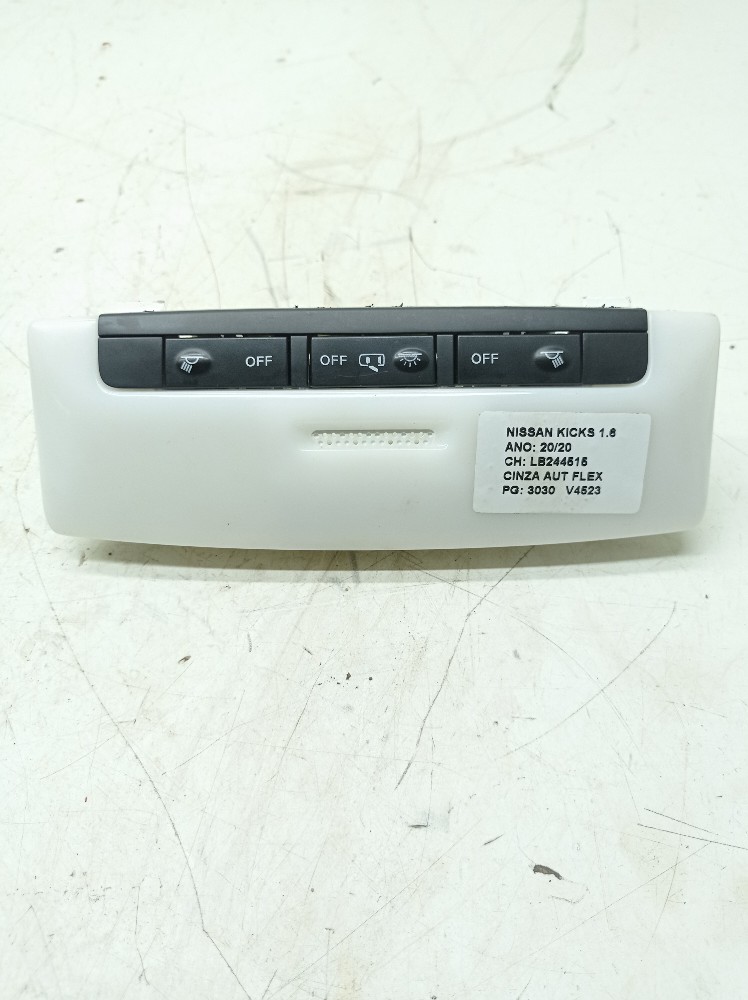 Luz Cortesia Teto Nissan Kicks 1.6 2020 2021