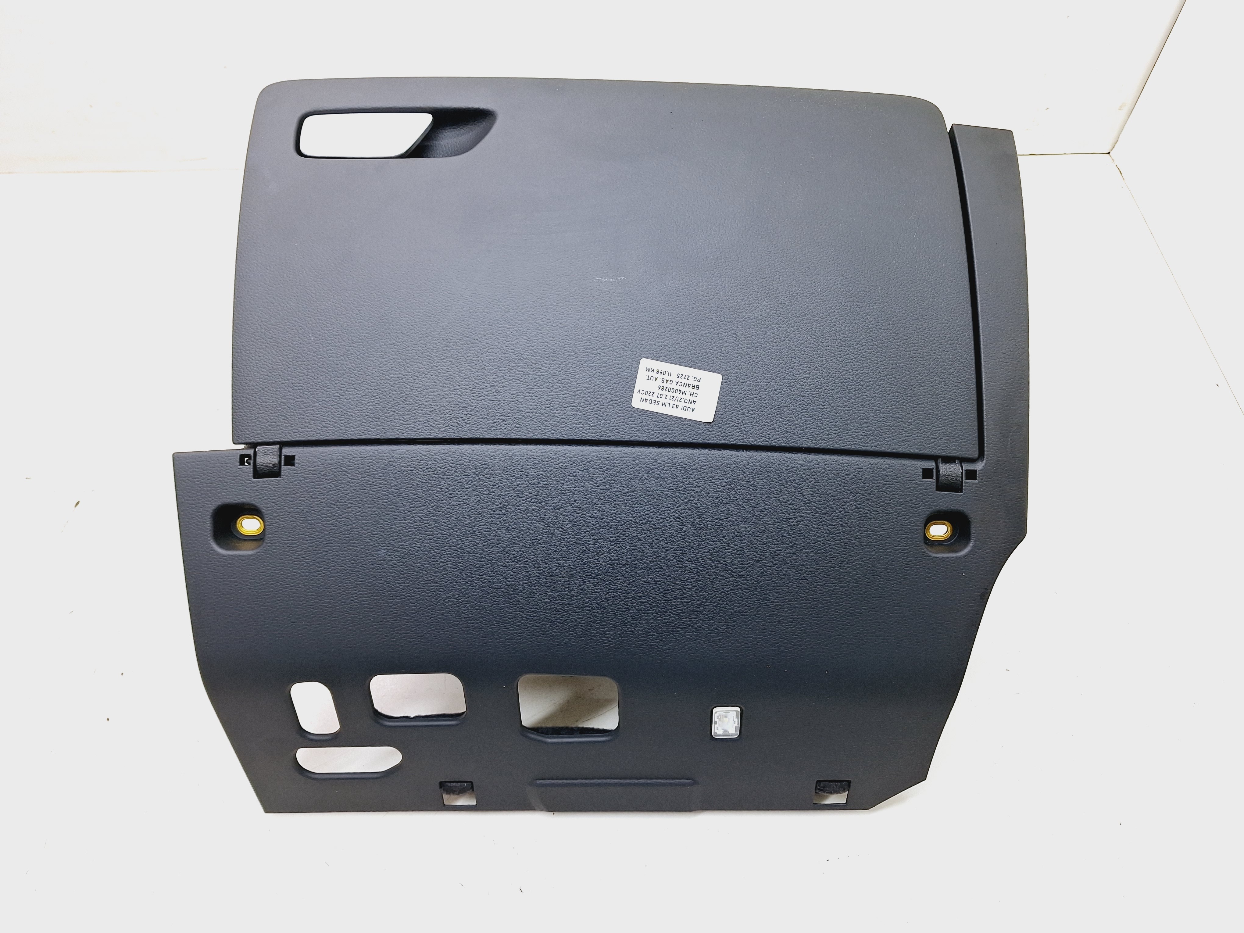 Porta Luvas Audi A3 2.0 Sedan 2021 Nº1104875x