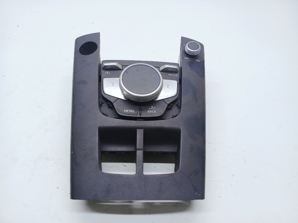 Console Central Audi A3 Sedan 2.0 2020 2021 8v0919614bk