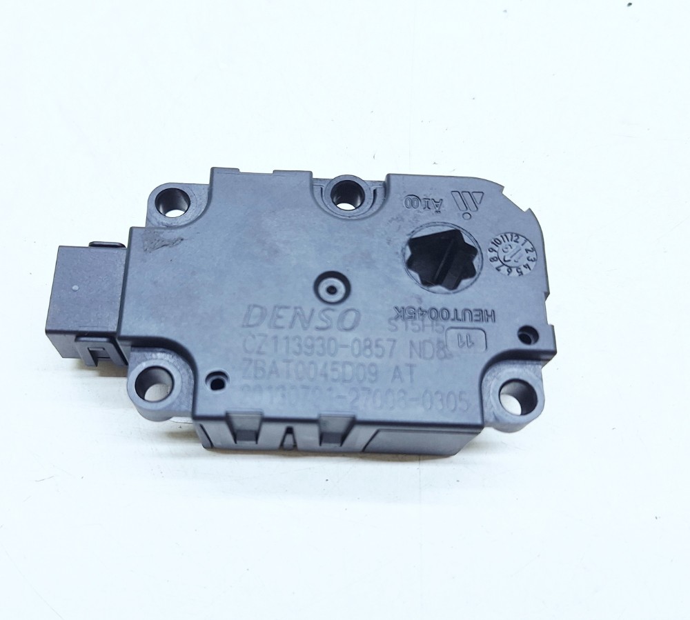 Motor Atuador Caixa Ar Mercedes B200 1.6 2014 Cz1139300857