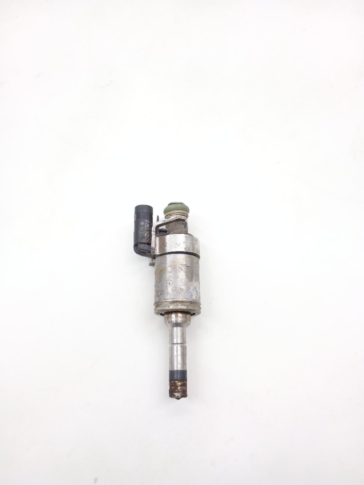 Bico Injetor Volvo Xc40 1.5 T5 2021 2022 32208203