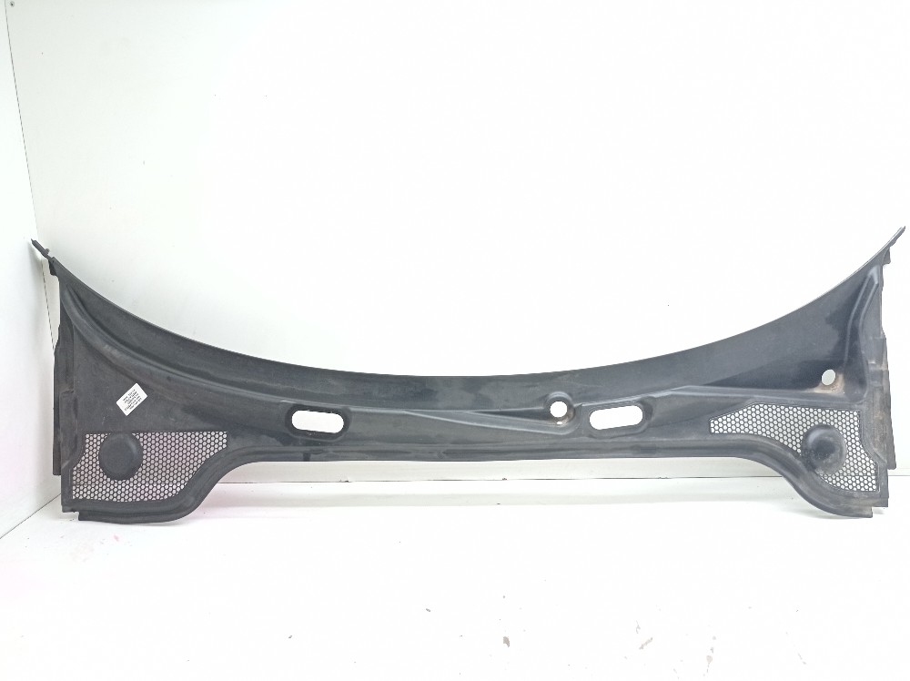 Acabamento Churrasqueira Audi A3 Tfsi 2.0 2010 8p1819415e