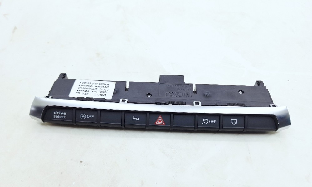 Comando Pisca Alerta Painel Audi A3 2.0 2021 8v0925301c