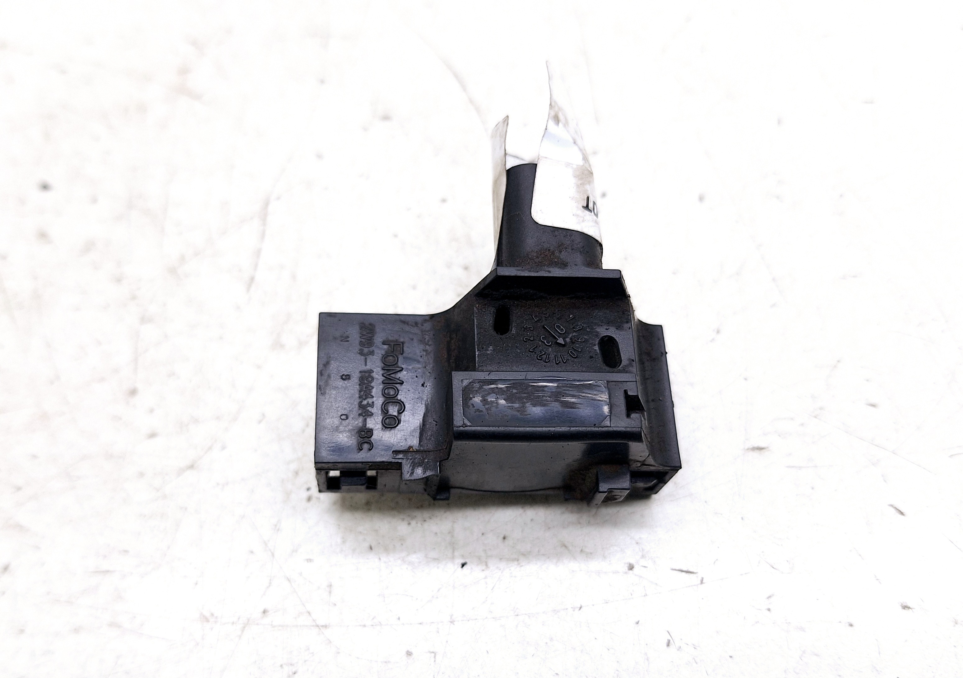 Sensor Fechadura Capô Evoque 2.0 2013 N2w9319a434bc