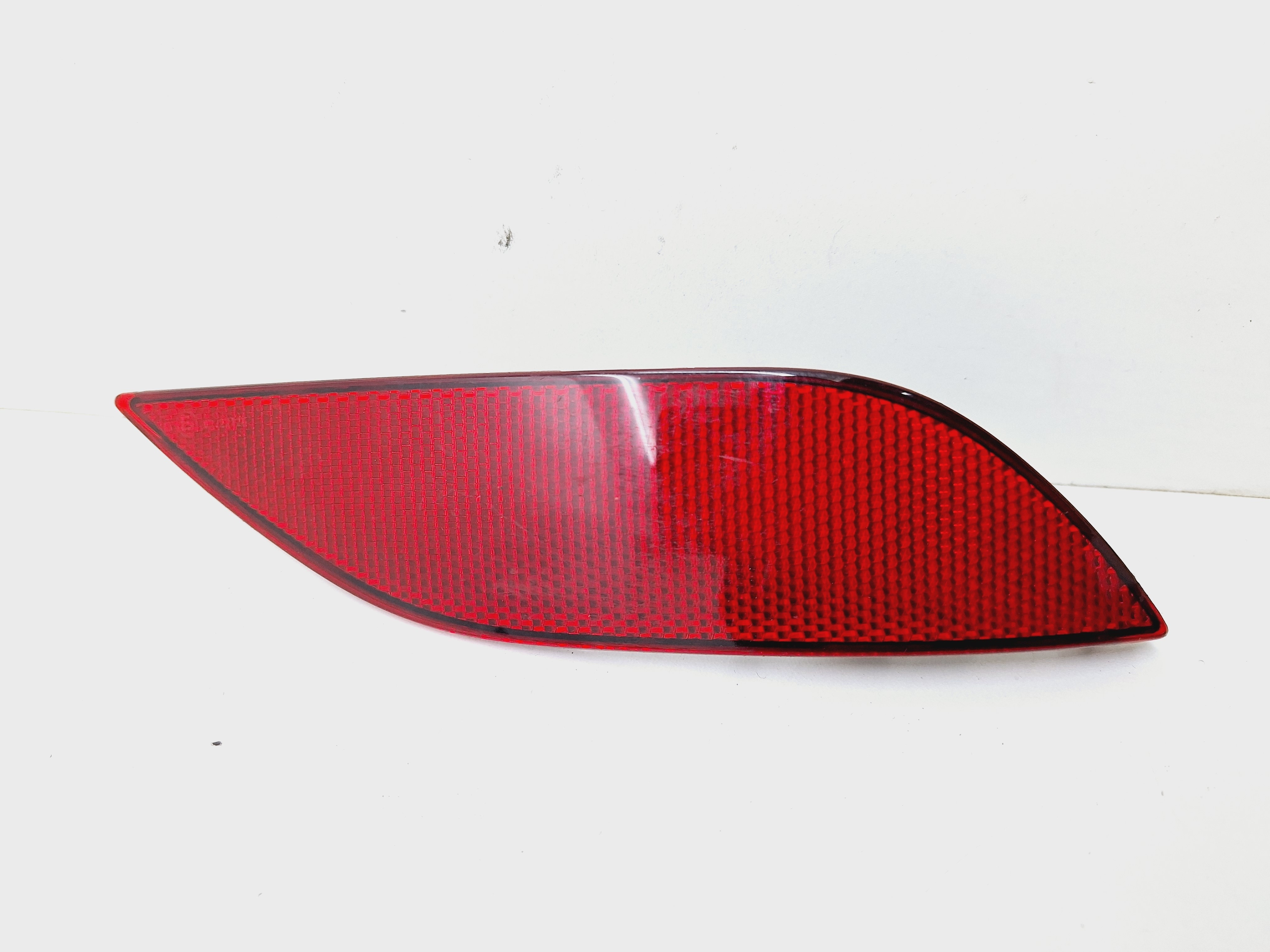Refletor Olho Gato Traseiro Direito Vw Tcross 1.4 2023 Vermelho
