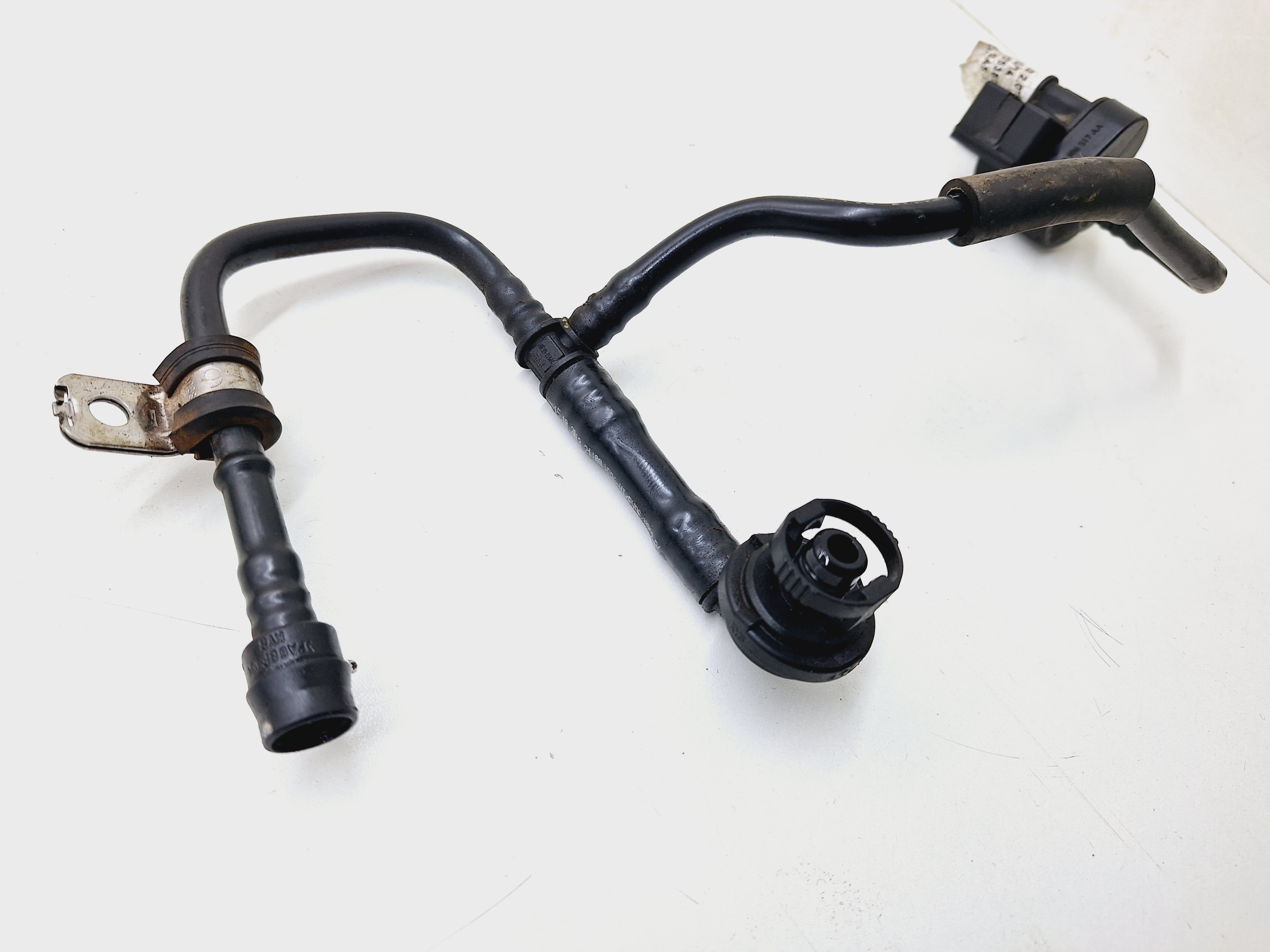 Válvula Filtro Canister Audi Q3 2.0 2013 / 2014 N06h906517aa