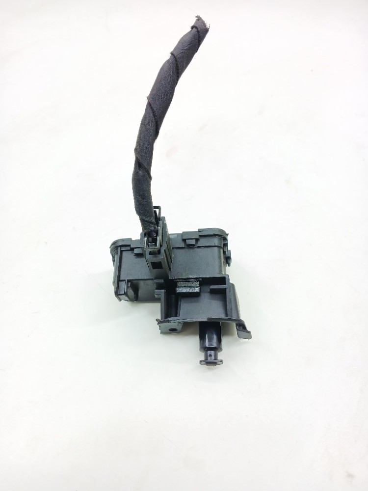 Motor Trava Portinhola Vw Nivus Tsi 1.0 2024 7p0810773f