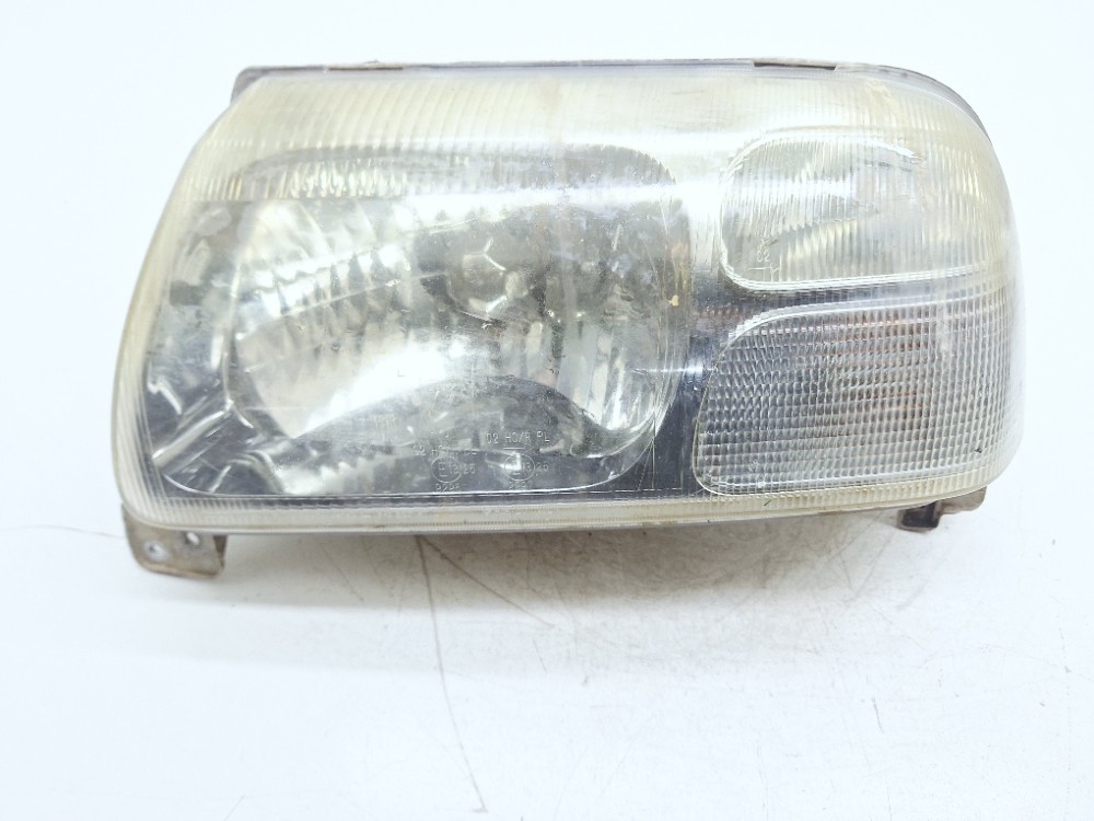 Farol Dianteiro Esquerdo Gm Tracker 2.0 2008 10032078
