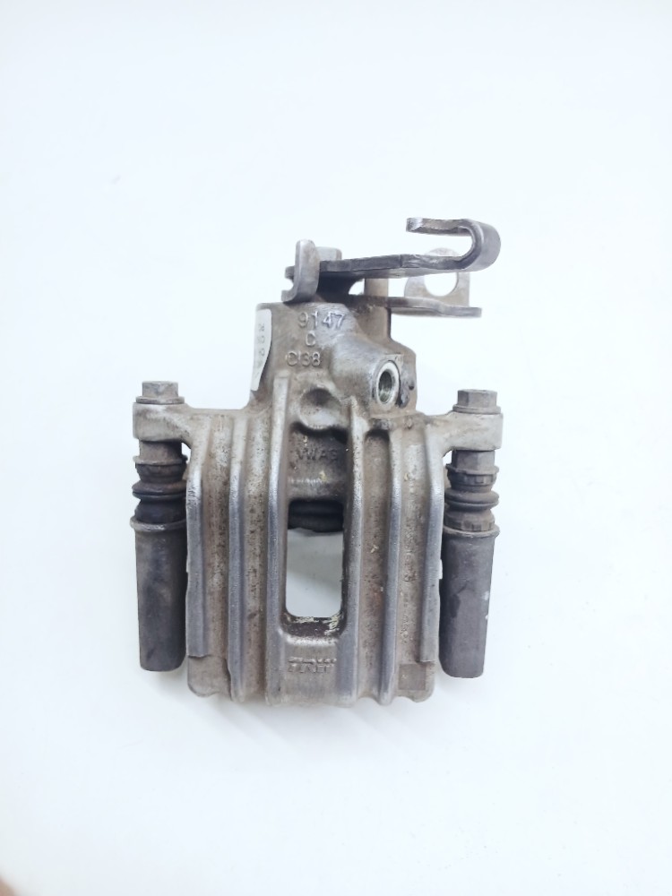 Cavalete Traseiro Direito Vw Virtus 1.4 T 2023 2024