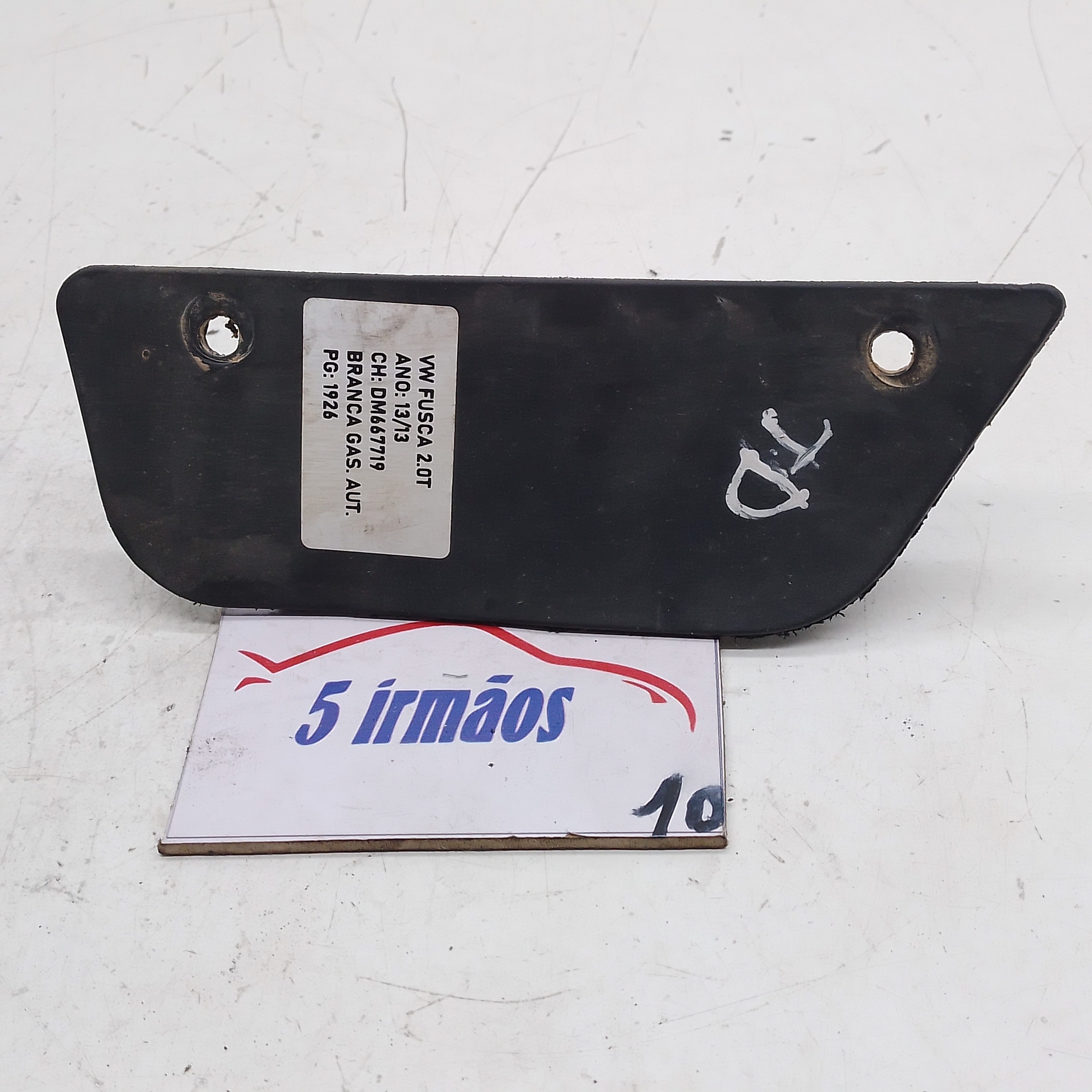 Acabamento Parabarro Traseiro Direito Vw Fusca Tsi 2.0 2014