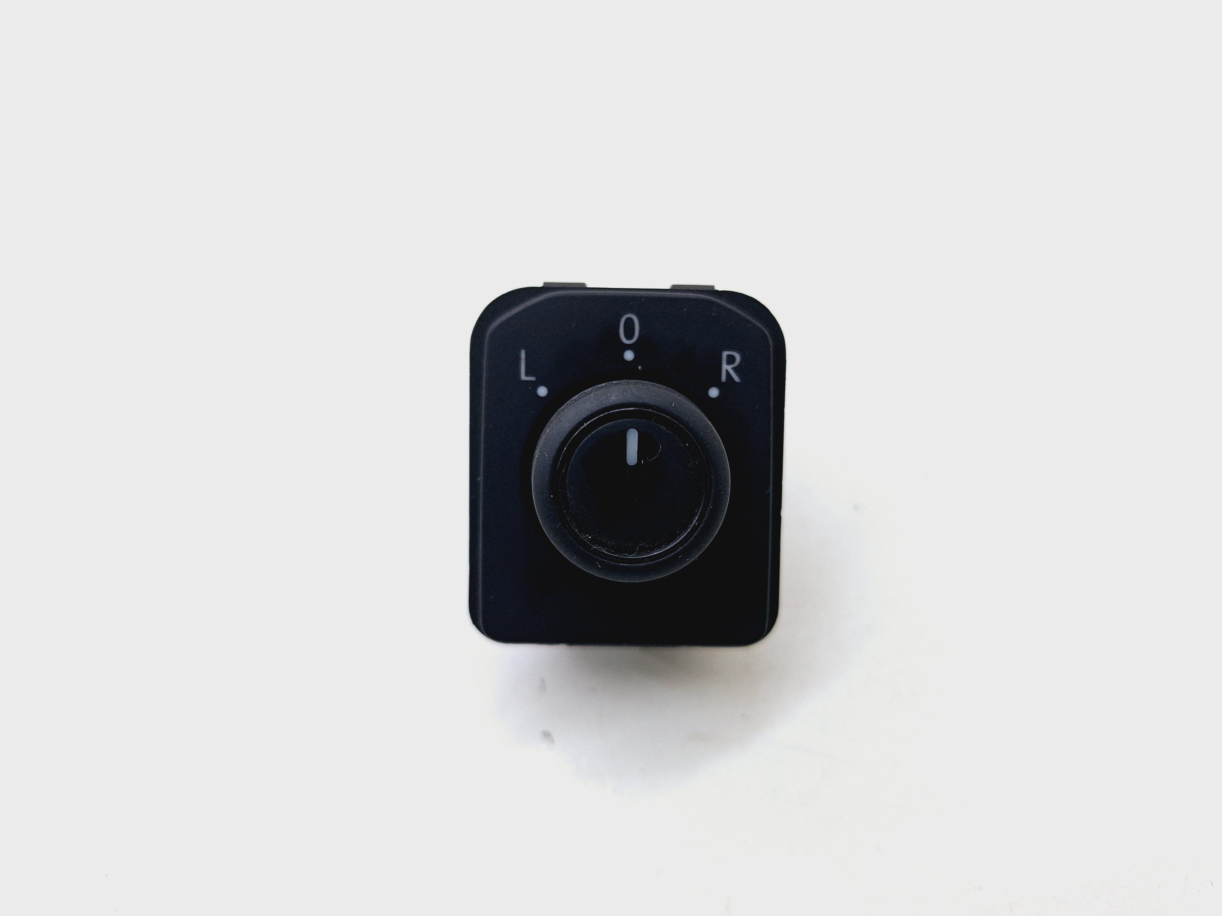 Comando Ajuste Retrovisor Vw Polo 1.0 Tsi 2019 2g0959565