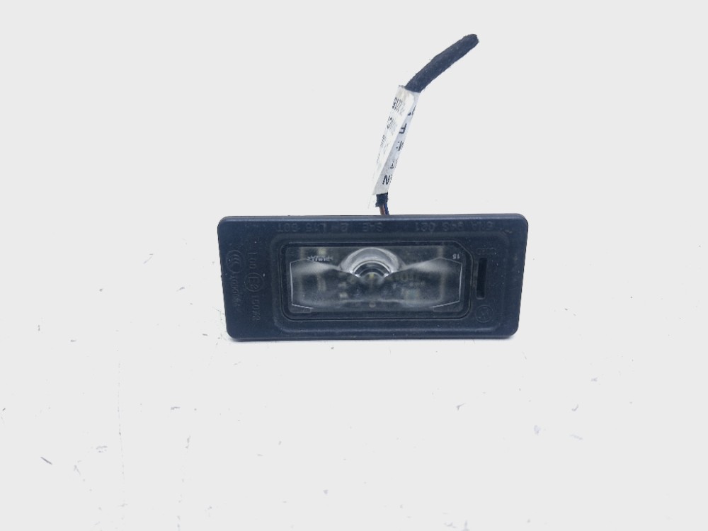 Luz Placa Audi A3 Sedan 2.0 2020 2021 5na943021