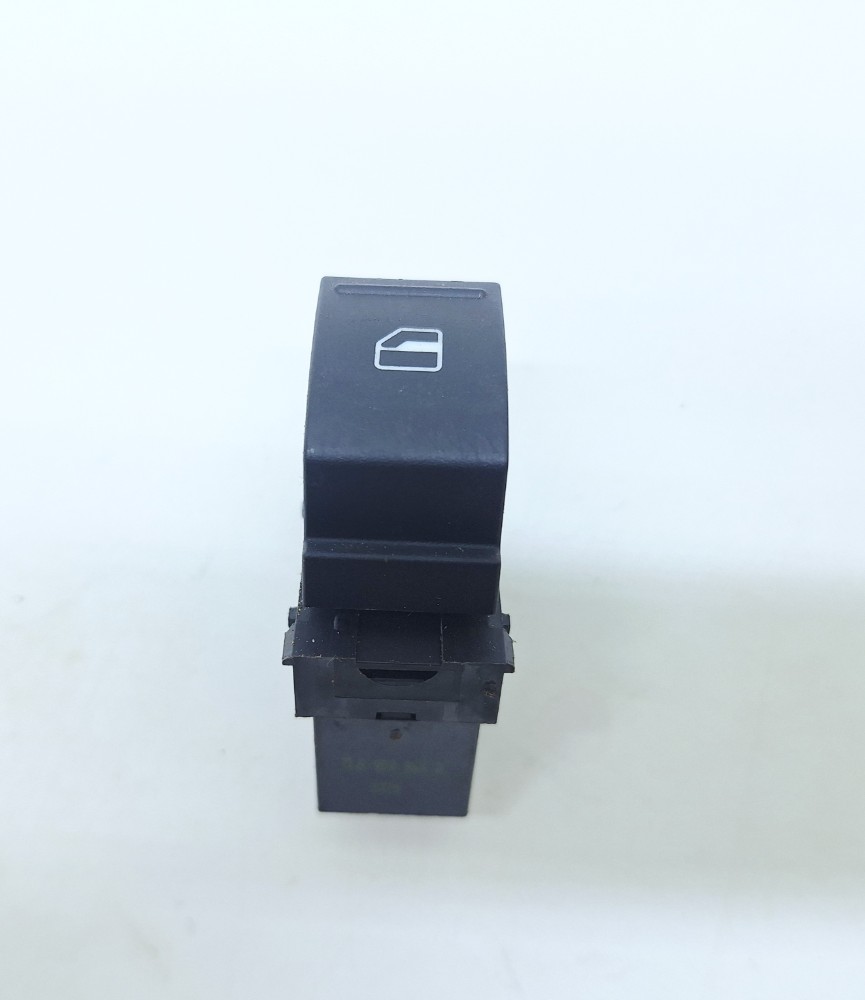 Comando Vidro Dianteiro Direito Jetta 2.0 2016 7l6959855b