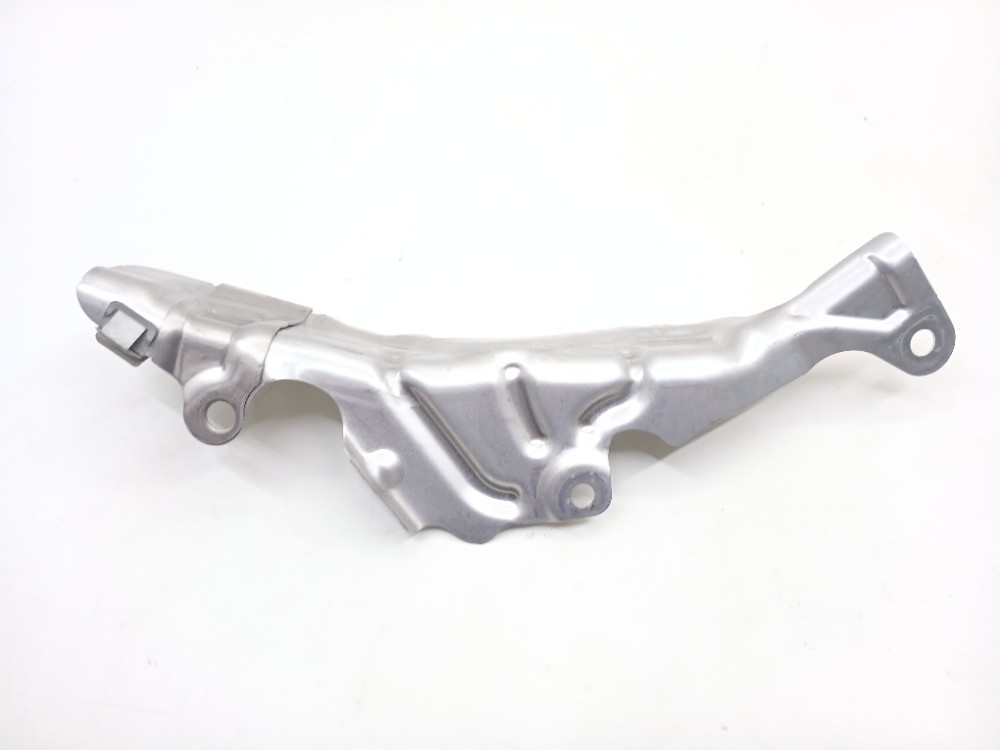 Defletor Calor Turbina Bmw M3 Competition 3.0 2026 8054863