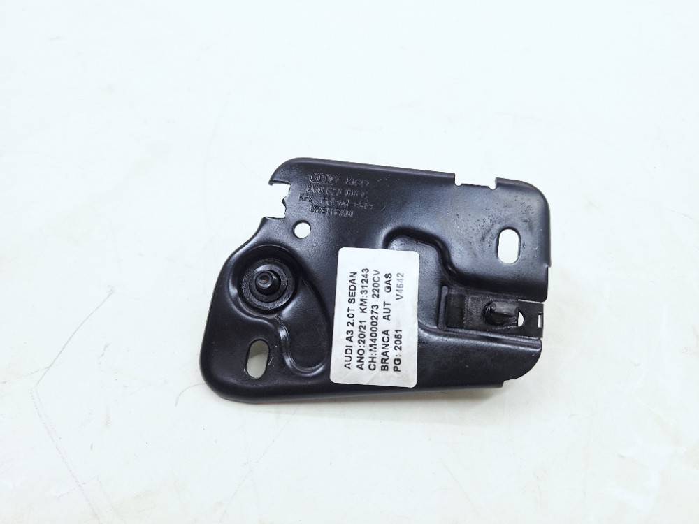 Suporte Direito Trava Capô Audi A3 Sedan 2.0 2021 8v0823186c