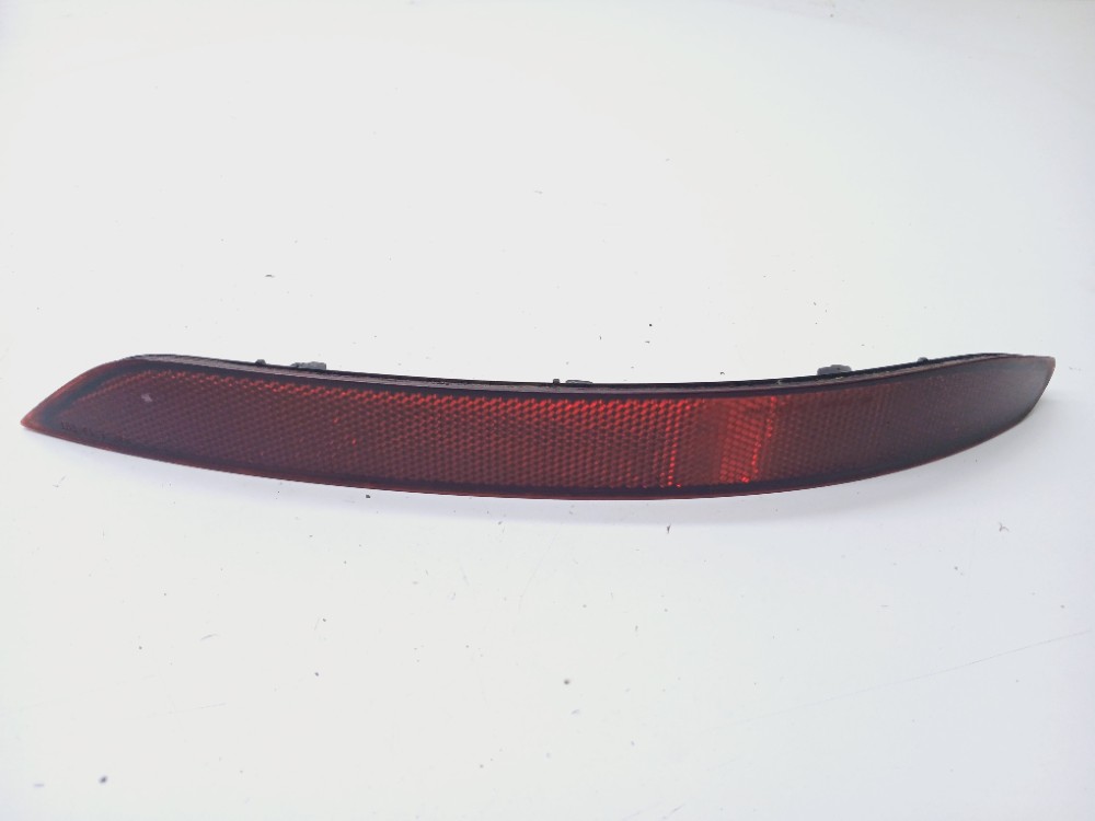 Refletor Olho Gato Traseiro Esquerdo Vw Jetta 1.4 Tsi 2019