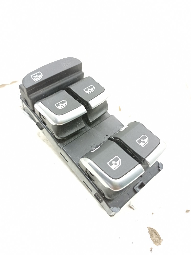 Botão Vidro Dianteiro Esquerdo Audi A3 Tfsi 2.0 2019 2020