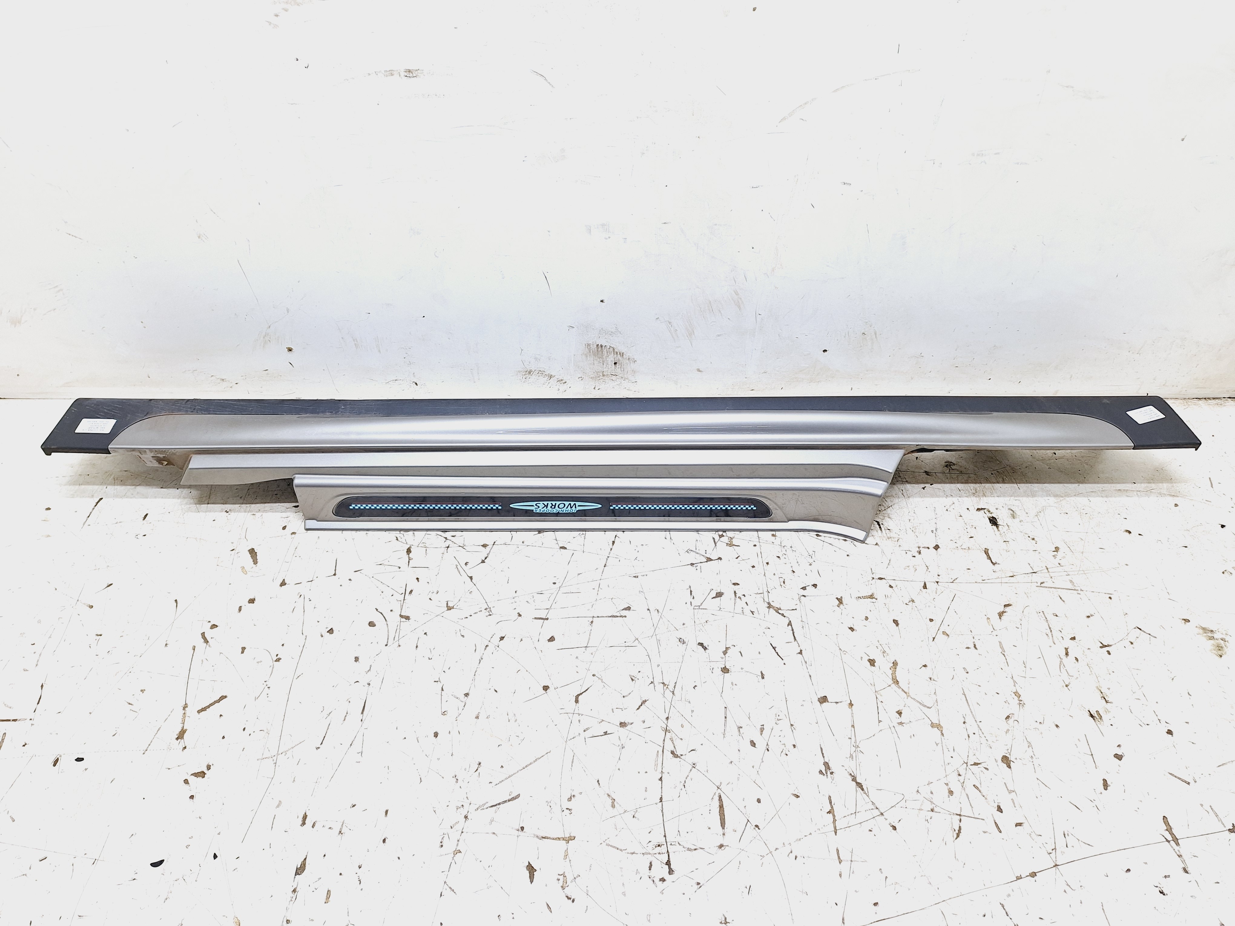 Spoiler Direito Mini Cooper Jcw 2.0 2018 2019  Preto E Prata