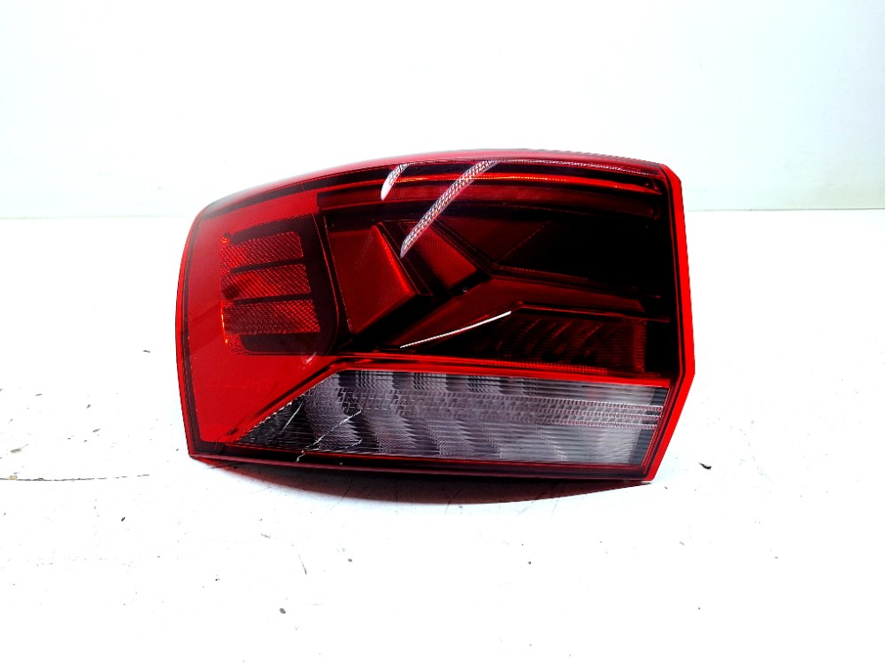 Lanterna Traseira Esquerda Vw Taos Tsi 1.4 2024 2gj945095a