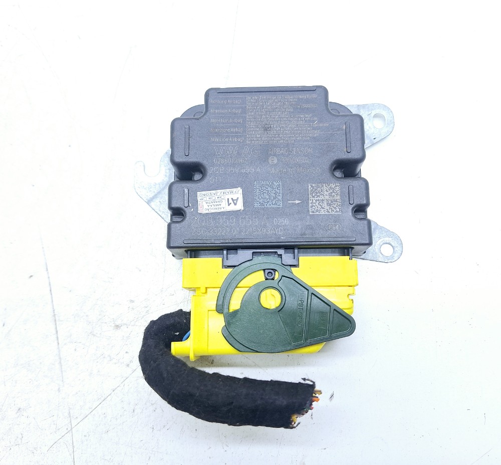 Módulo Volkswagen Tcross 1.4 2022 2qb959655a Reprogramar