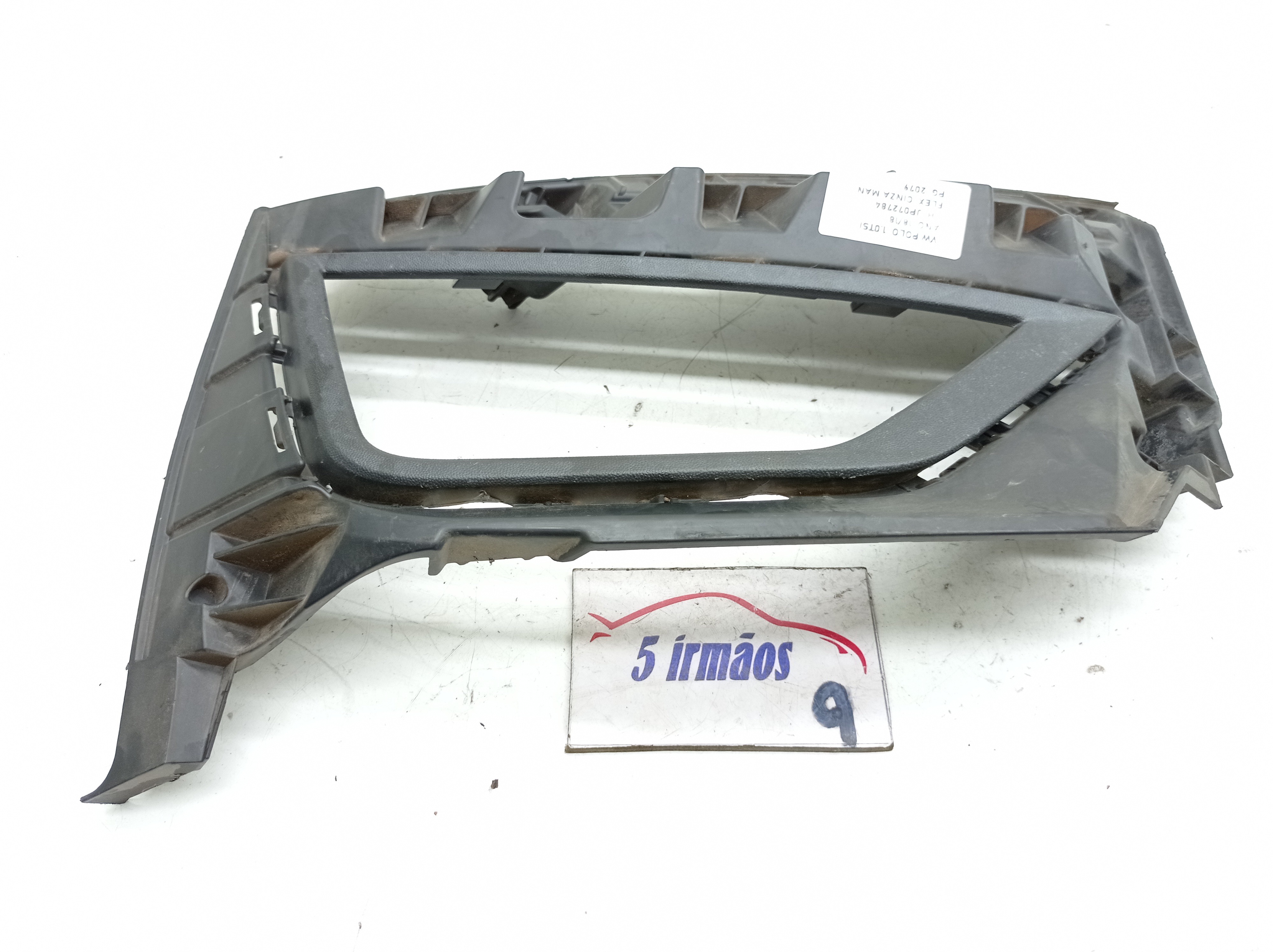 Grade Esquerda Farol Milha Vw Polo Tsi 1.0 2018 / 2019 Esquerdo