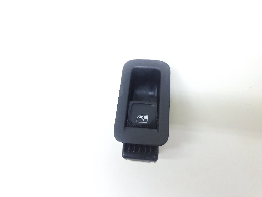 Comando Vidro Traseiro Direito Golf Gti 2.0 2019 5GM868345