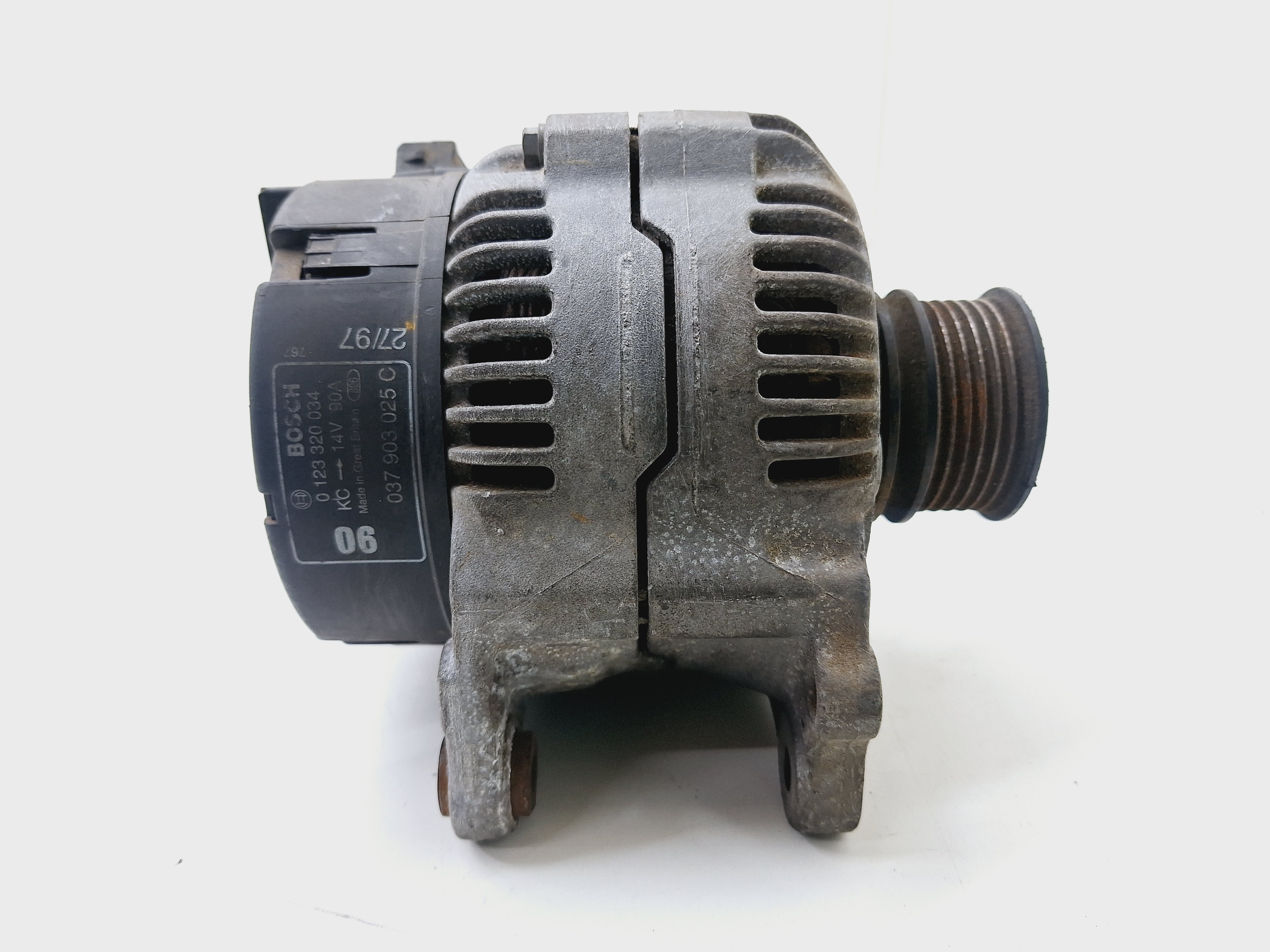 Alternador Audi A3 1.8 1997 037603025c