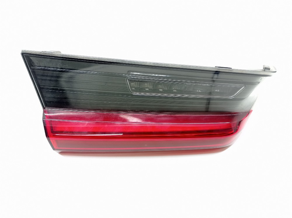 Lanterna Esquerda Tampa Traseira Bmw 320i G20 2.0 2019 2020 Esquerdo/motorista Vermelho