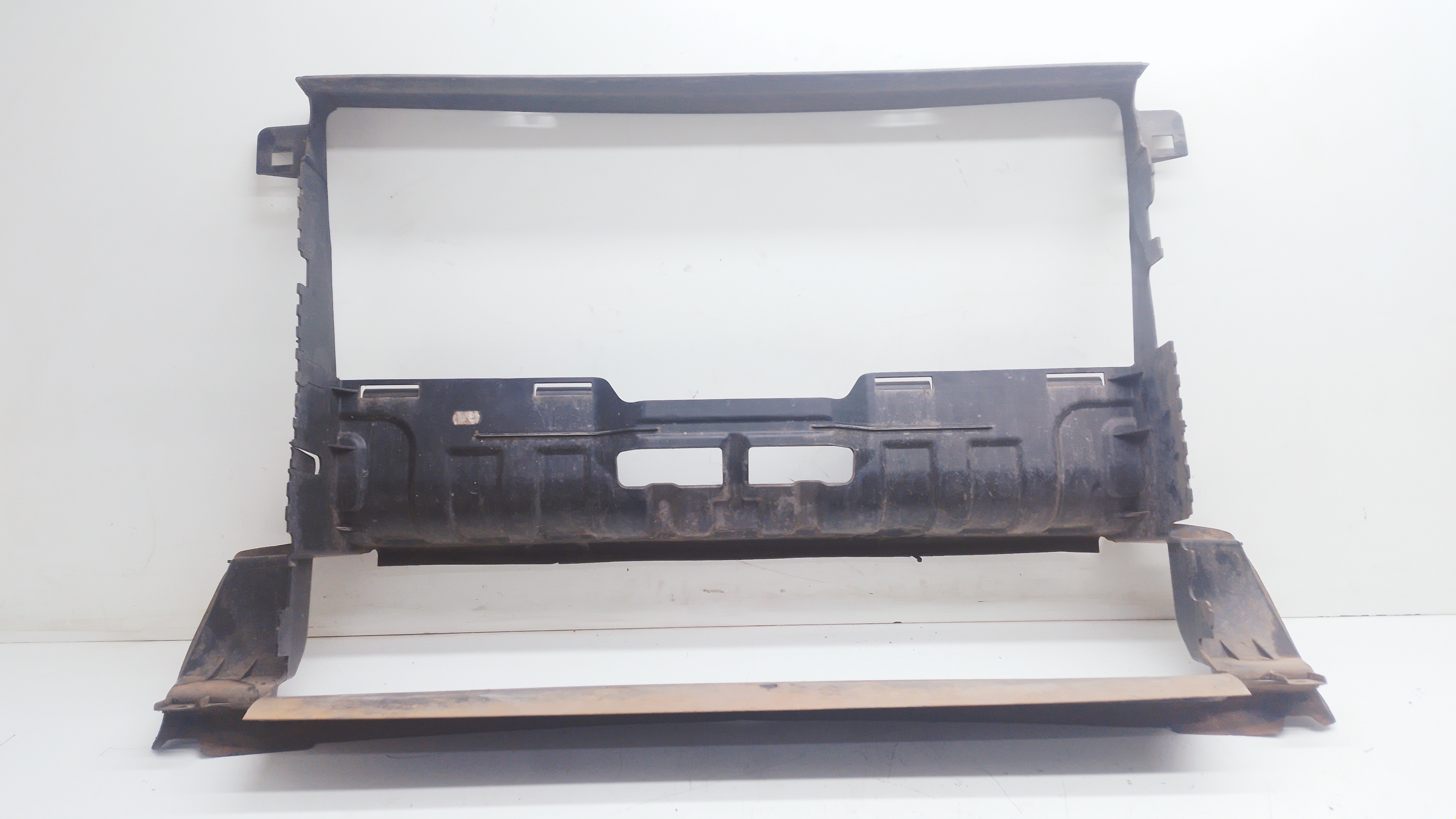 Suporte Painel Central Land Rover Freelander 2 2009/ 2010