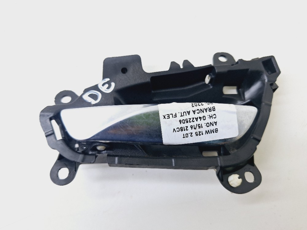 Maçaneta Interna Dianteira Esquerda Bmw 125i 2.0 2015 2016 Prata E Preto Dianteira