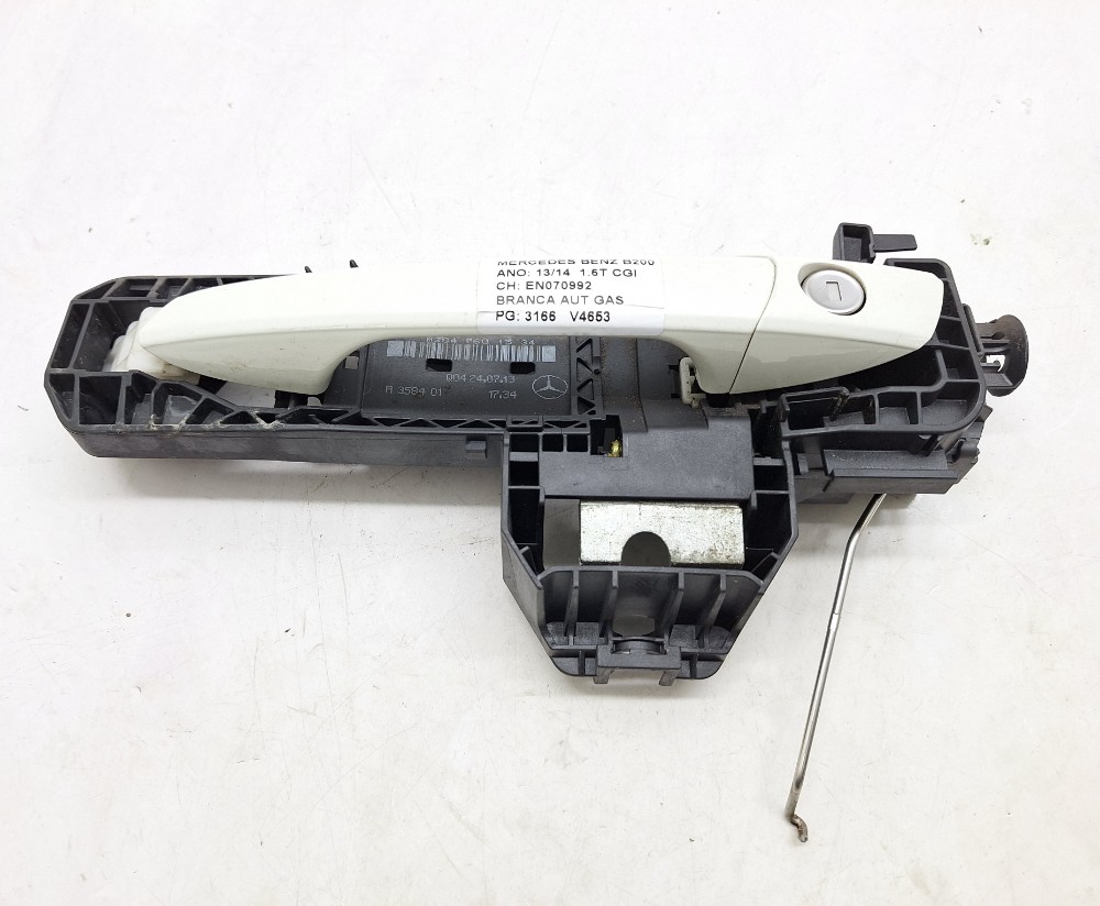 Maçaneta Externa Dianteiro Esquerda Mercedes B200 1.6 2013