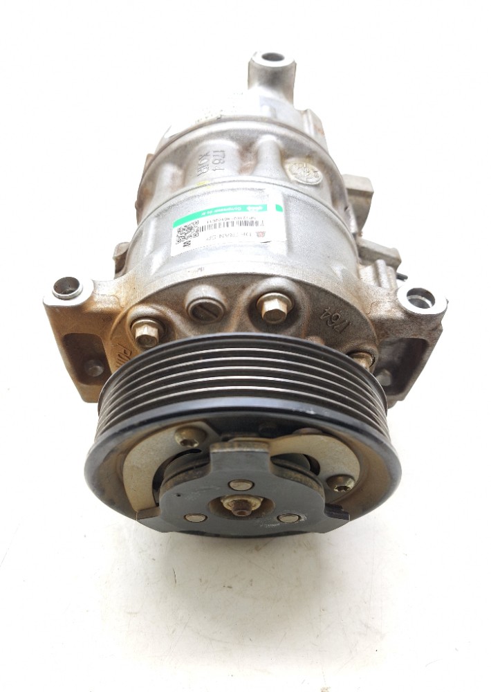 Compressor Ar Condicionado Vw Jetta Gli 2.0 2020 5q0820803q